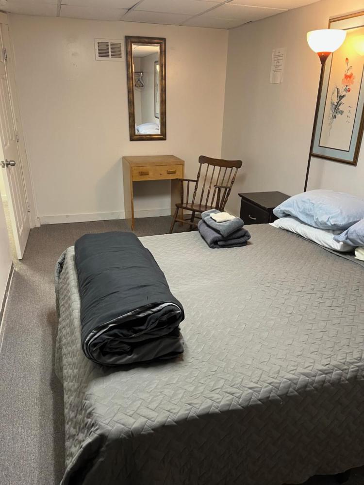 Deluxe Twin Room interior
